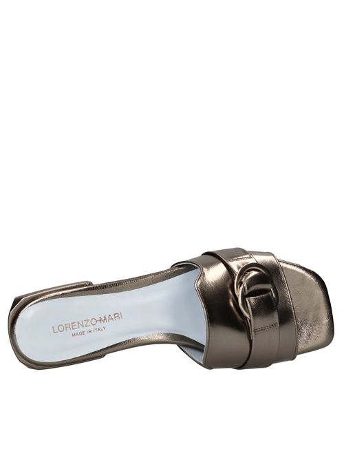 Mules in pelle lucida LORENZO MARI | SAMU MAG 37 NAPPA LAMINATAOTTONE